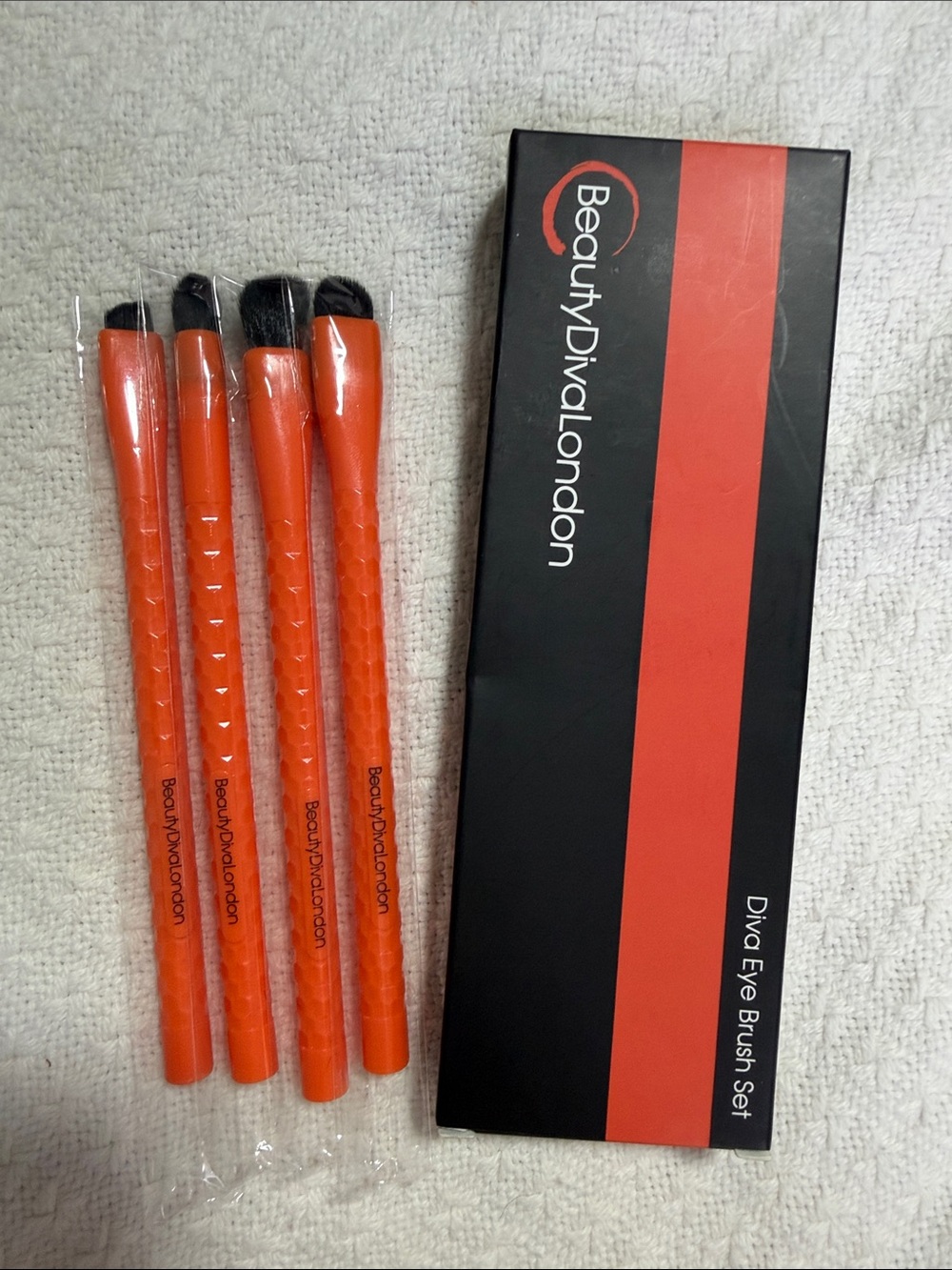 BeautyDivaLondon Orange Eye Brush Set